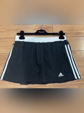 Adidas tennis Climalite Black and White Response Skort / skirt medium